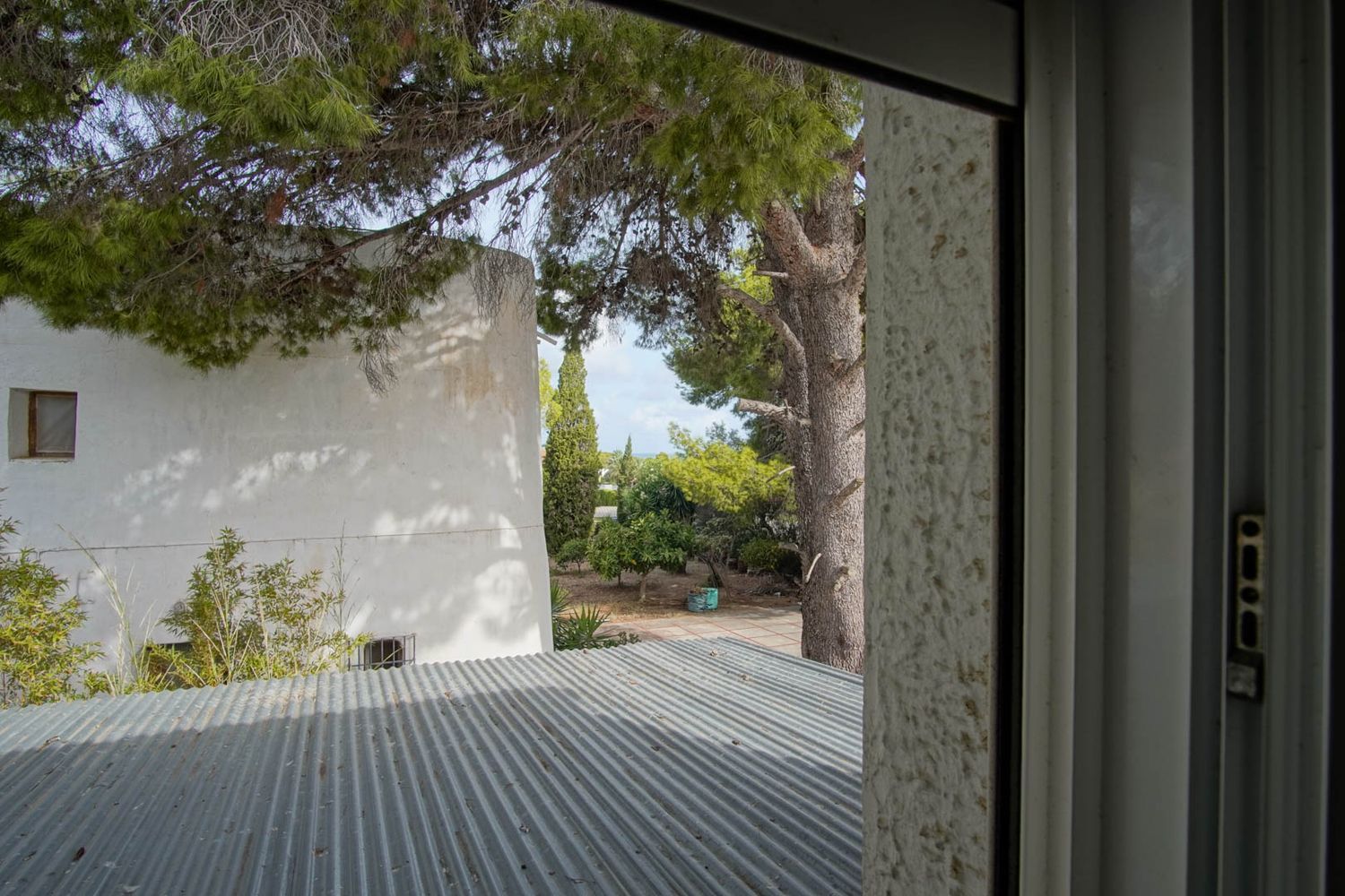 Chalet independiente en venta en Las Rotas, Dénia, con restaurante y vistas al mar