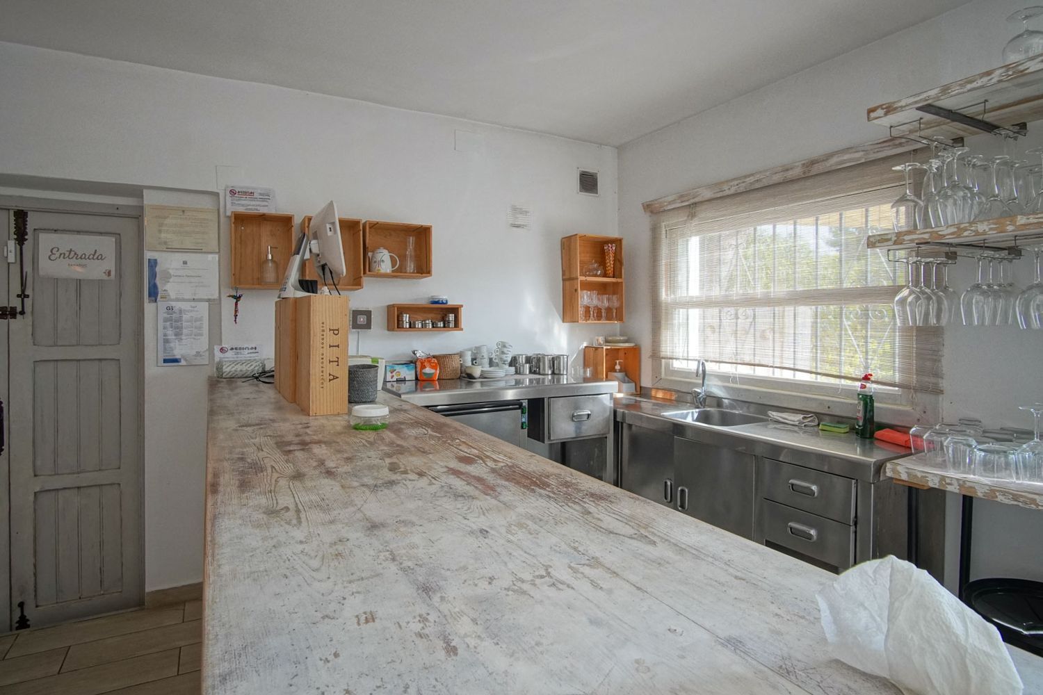 Chalet independiente en venta en Las Rotas, Dénia, con restaurante y vistas al mar