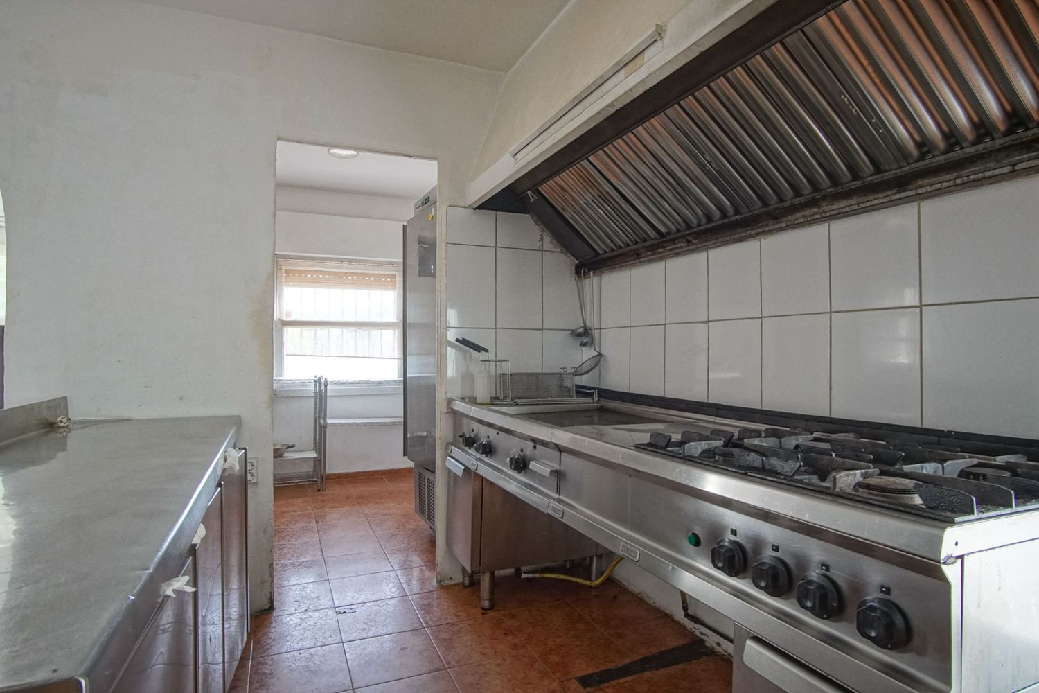 Chalet independiente en venta en Las Rotas, Dénia, con restaurante y vistas al mar