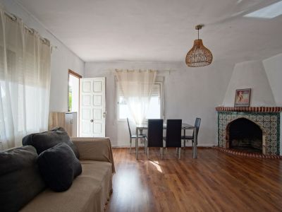 Chalet independiente en venta en Las Rotas, Dénia, con restaurante y vistas al mar