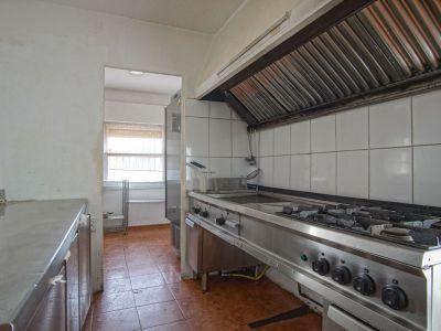 Chalet independiente en venta en Las Rotas, Dénia, con restaurante y vistas al mar