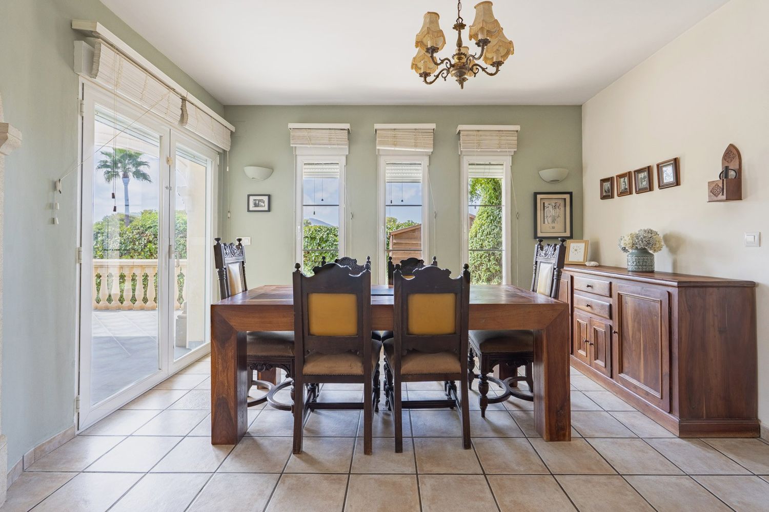 Villa tradicional en venta en Jávea, Costa Nova, con piscina y cerca de calas