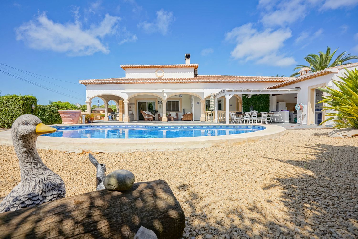 Villa tradicional en venta en Jávea, Costa Nova, con piscina y cerca de calas