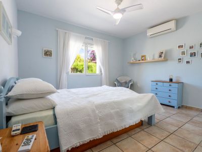 Villa tradicional en venta en Jávea, Costa Nova, con piscina y cerca de calas