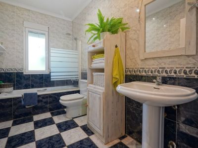 Villa tradicional en venta en Jávea, Costa Nova, con piscina y cerca de calas