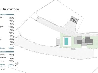 Plano de parcela completa de 10.916 m² mostrando la villa, piscina rectangular de 40,95 m², pérgola de aparcamiento y amplias zonas ajardinadas.