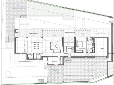 Plano de planta baja que muestra la distribución funcional con salón-comedor-cocina integrado, dormitorio con baño, garaje, despacho y lavadero. Destacan las amplias terrazas, pérgolas y piscina.