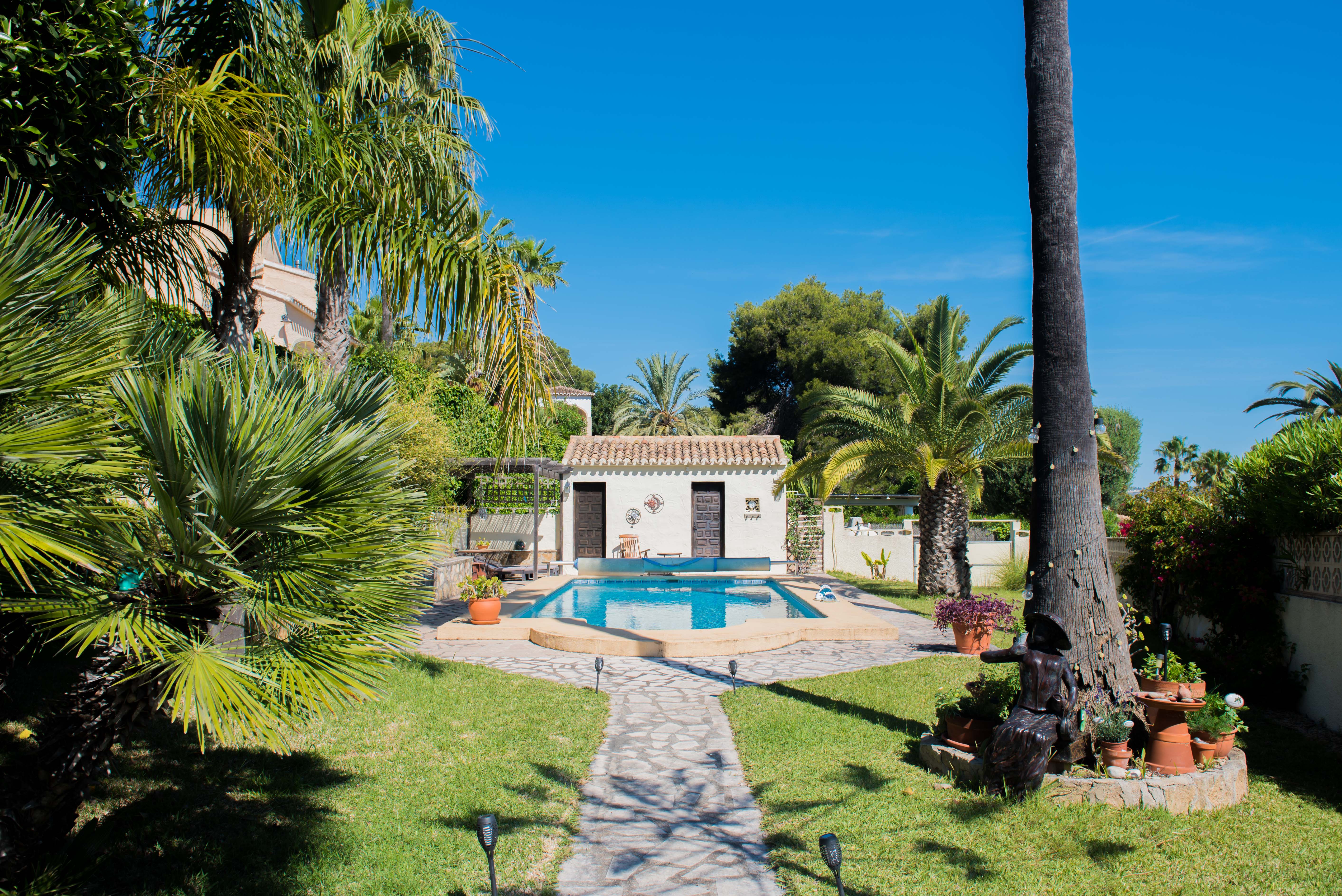 Villa con vista al mar en venta en Javea