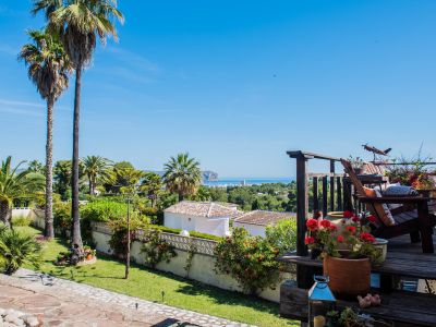 Villa con vista al mar en venta en Javea