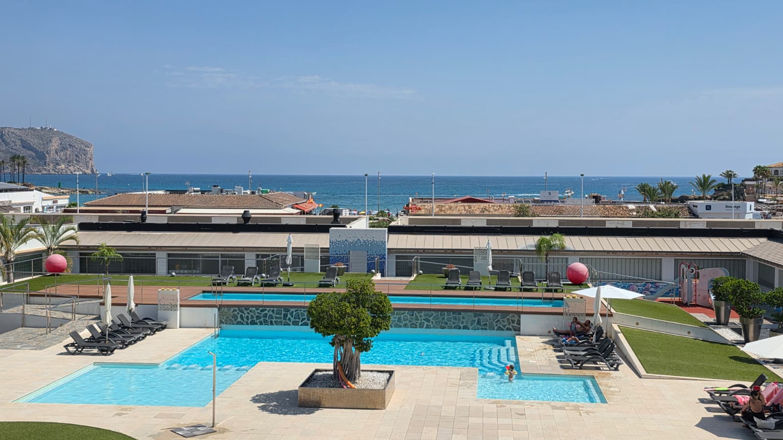 Exclusivo apartamento en primera línea de mar con impresionantes vistas al Mediterráneo – Residencial Salacia, Jávea Exclusivo apartamento en primera línea de mar con impresionantes vistas al Mediterráneo – Residencial Salacia, Jávea