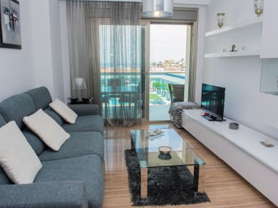 Exclusivo apartamento en primera línea de mar con impresionantes vistas al Mediterráneo – Residencial Salacia, Jávea