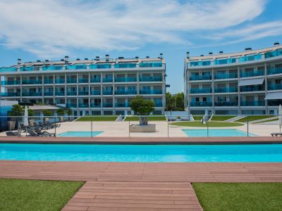 Exclusivo apartamento en primera línea de mar con impresionantes vistas al Mediterráneo – Residencial Salacia, Jávea