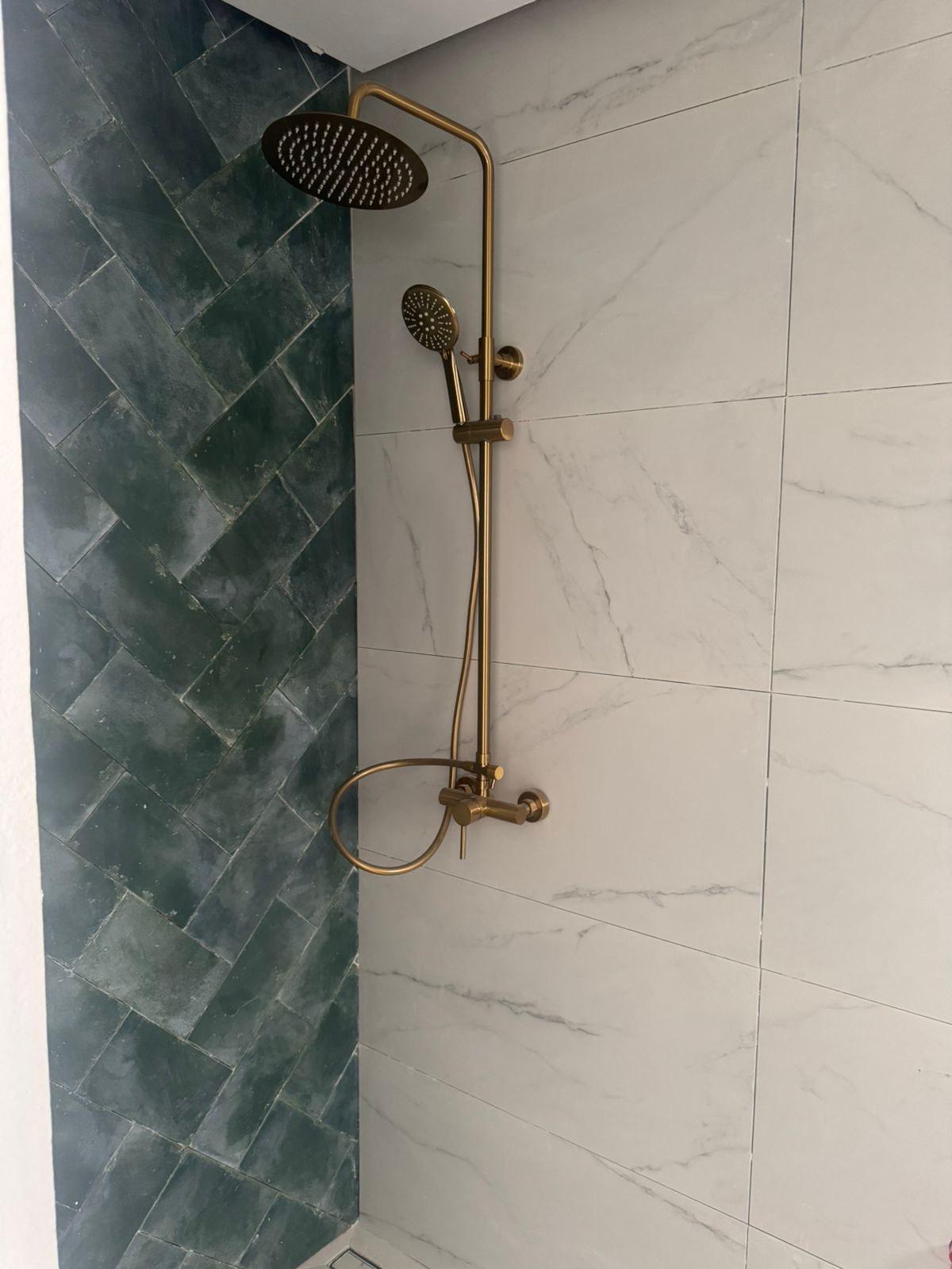 Ducha a ras de suelo