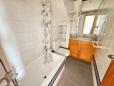 Cuarto de baño completo