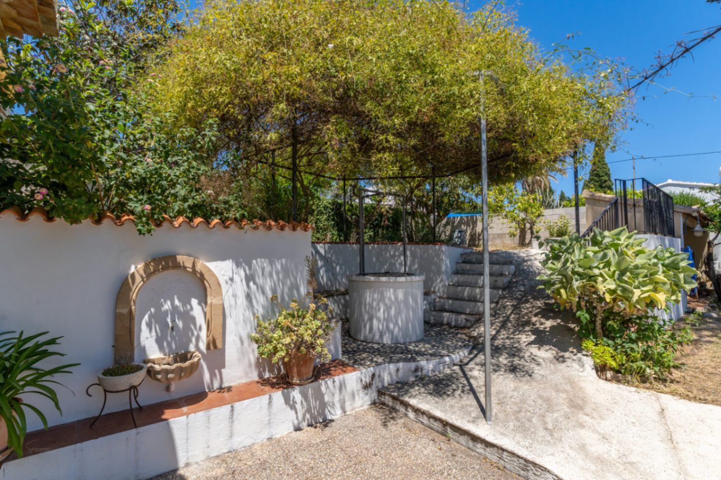 Jardín y zona de patio