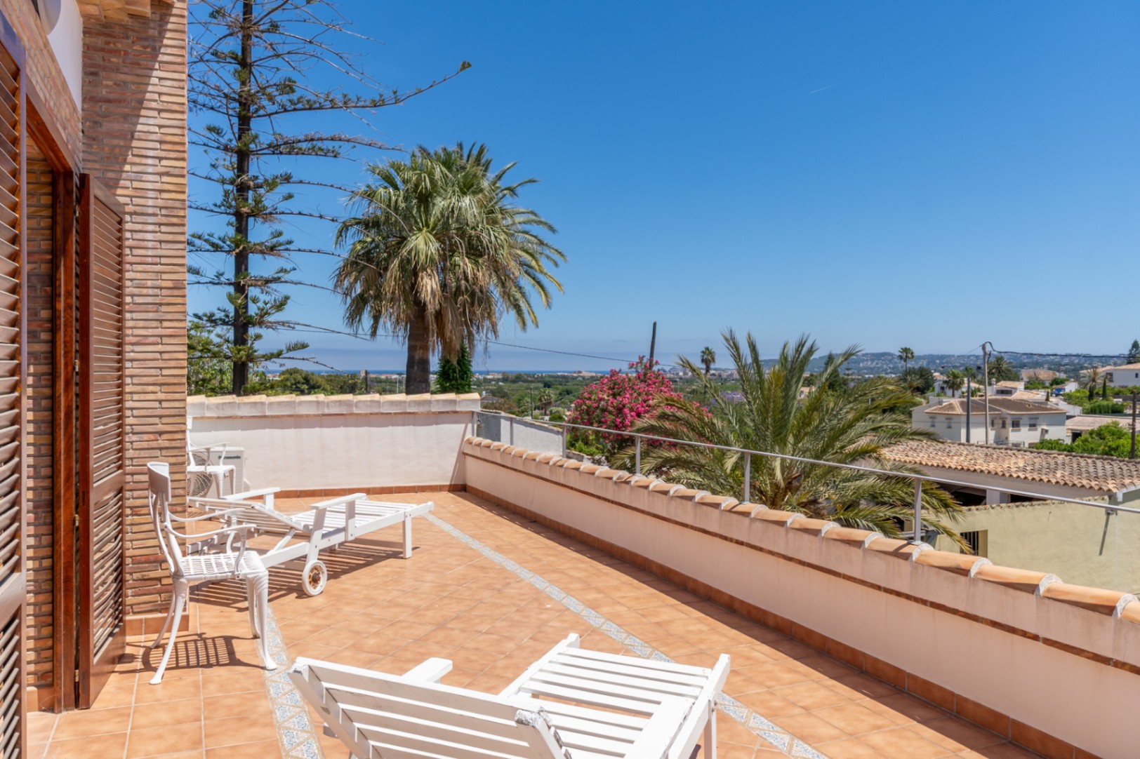 Terraza con vistas al mar