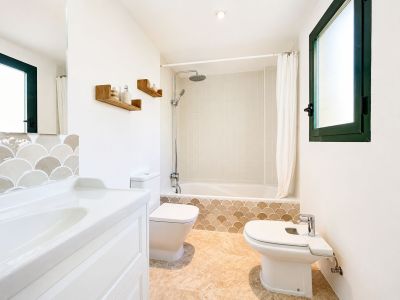 Cuarto de baño completo