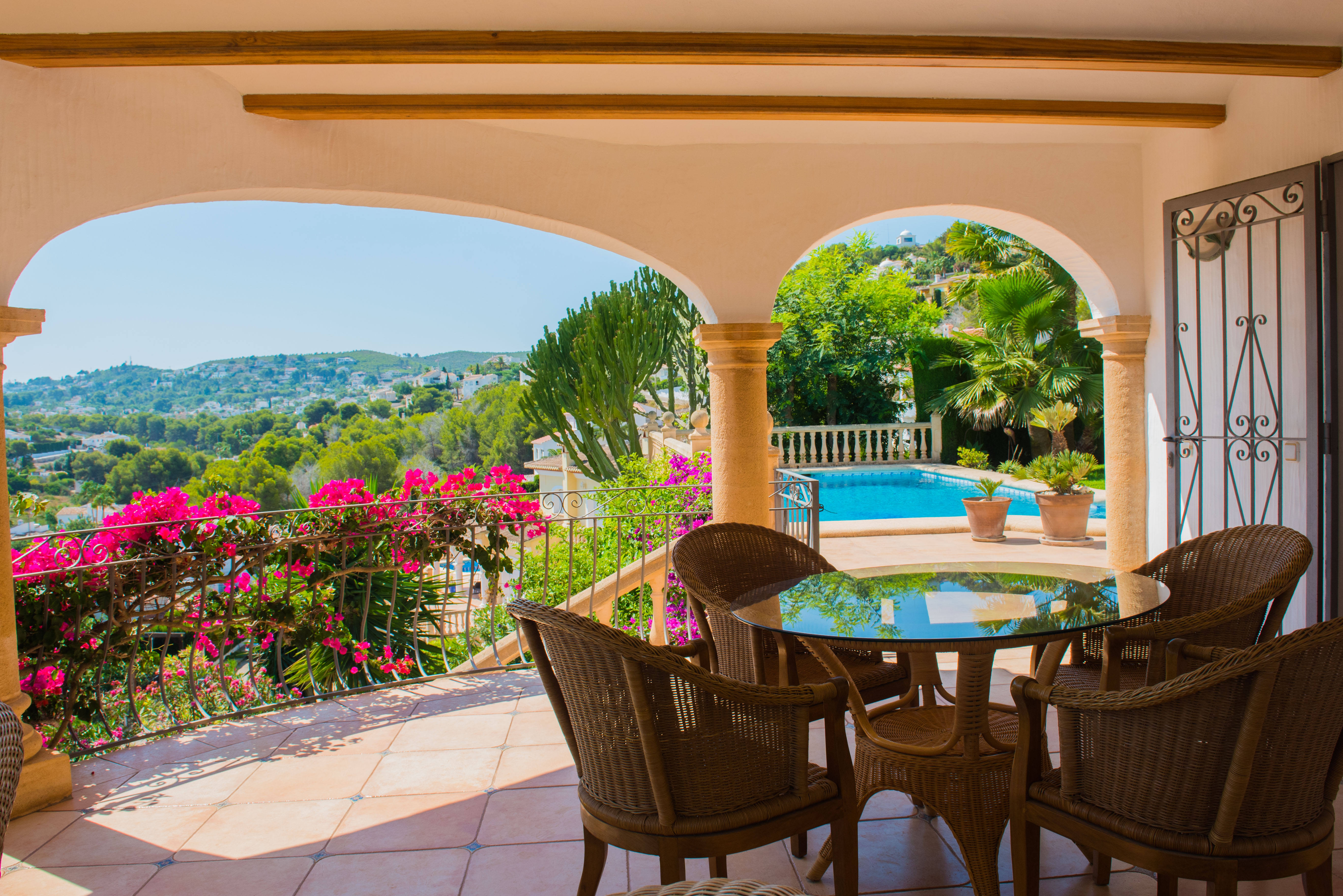 Villa en venta en Javea, vistas al mar y parcela grande Villa en venta en Javea, vistas al mar y parcela grande