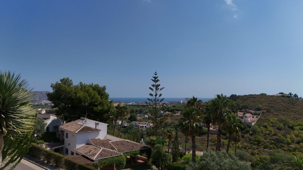 Villa en venta en Javea, vistas al mar y parcela grande Villa en venta en Javea, vistas al mar y parcela grande