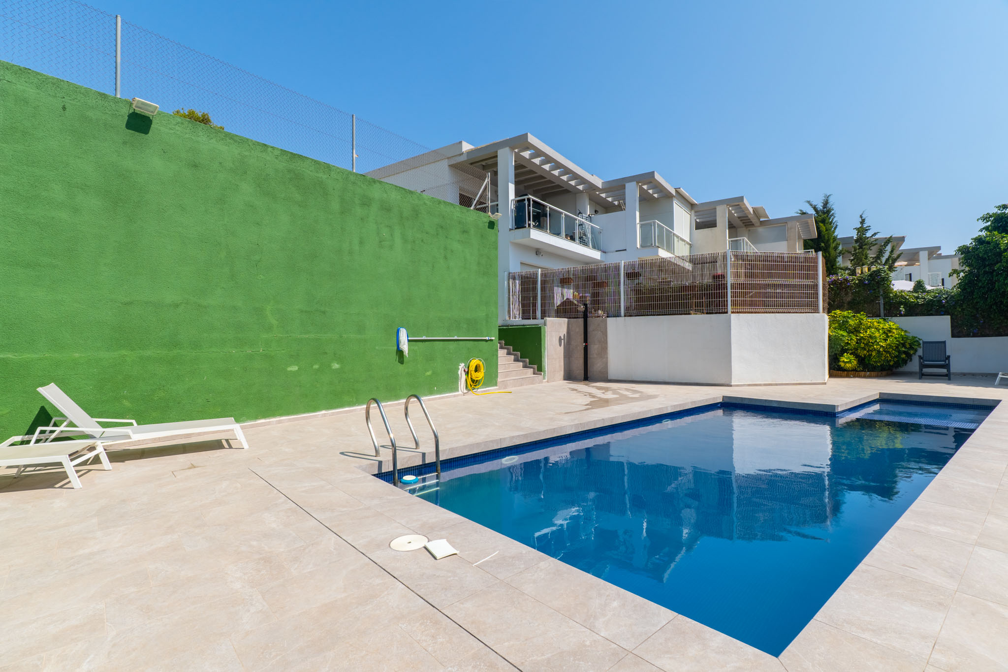 Piscina comunitaria