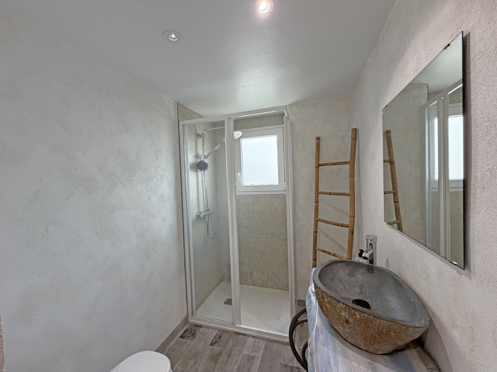 Cuarto de baño con ducha Cuarto de baño con ducha