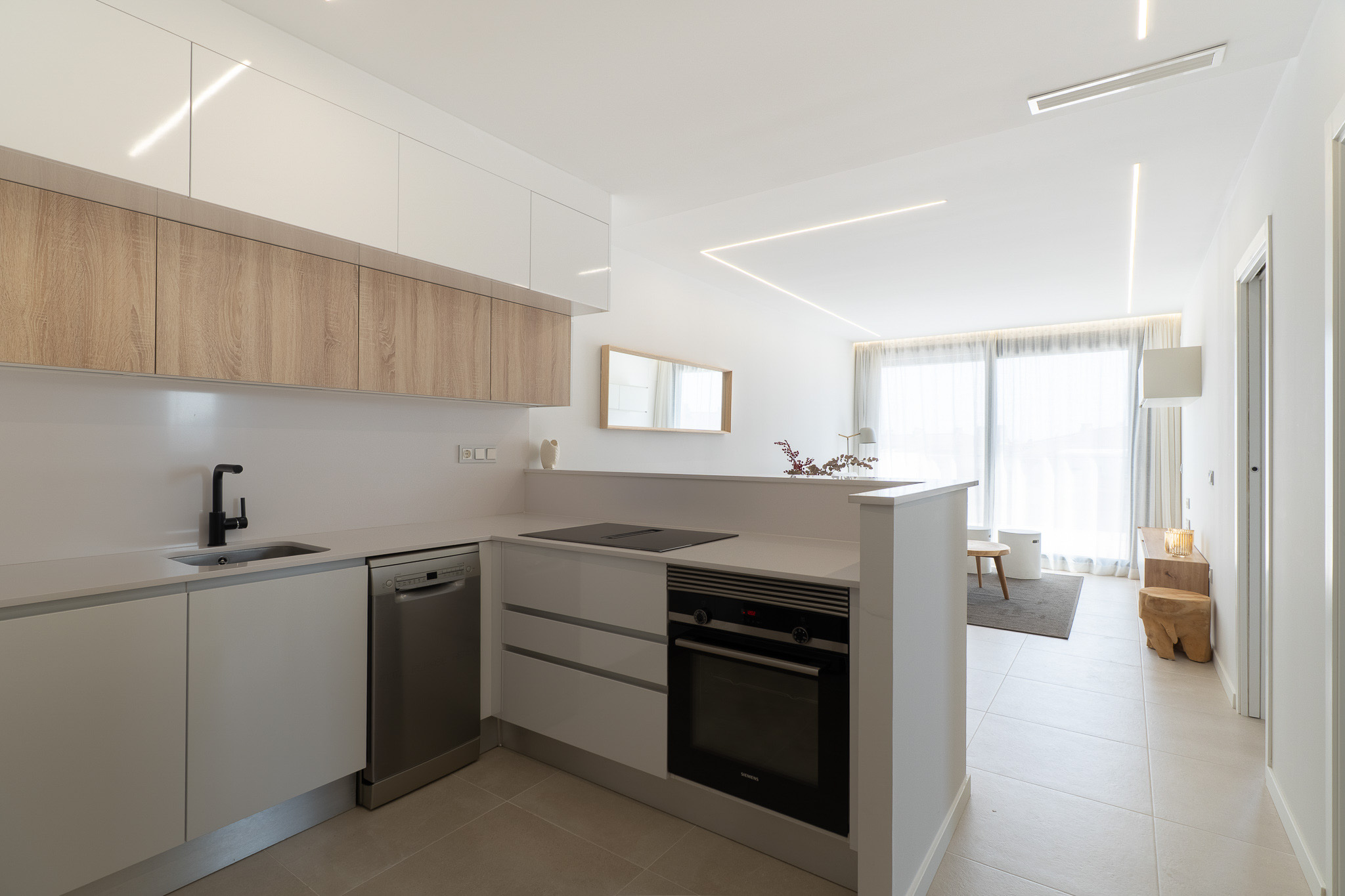Cocina abierta y salón