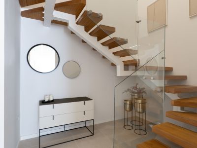Escalera a la planta superior