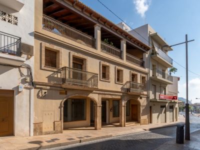 Fachada exterior de la propiedad