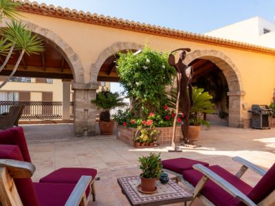 Terraza exterior y naya cubierta