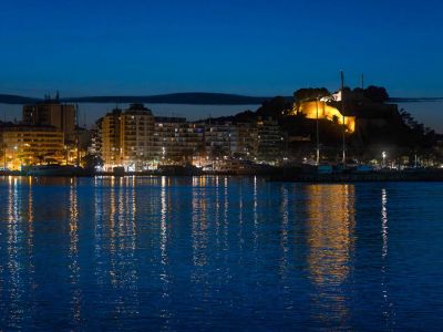 Puerto y castillo de Dénia