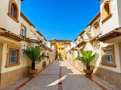 Paseo interior del residencial