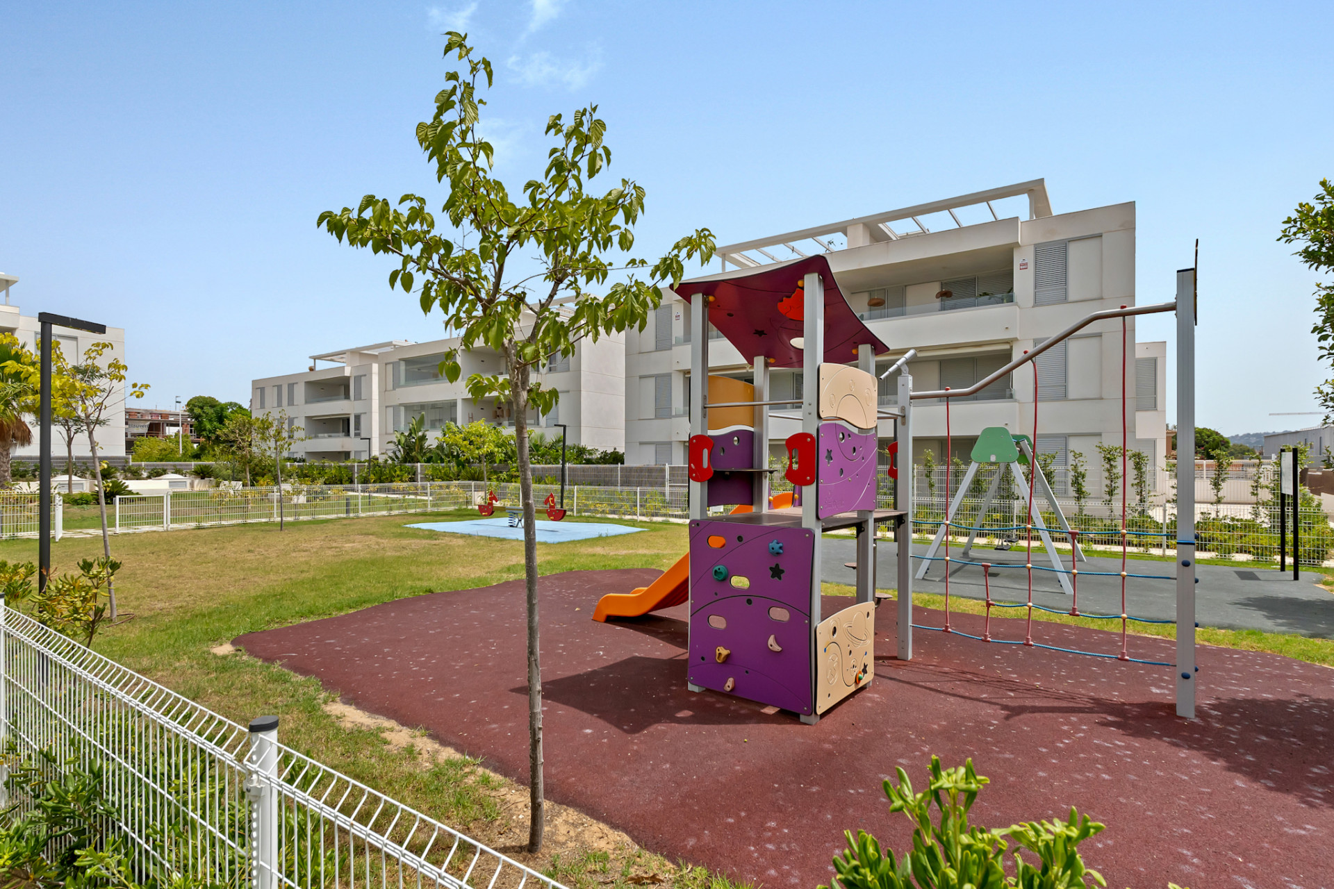 Parque infantil comunitario Parque infantil comunitario