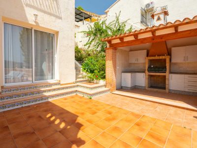Terraza con cocina de verano
