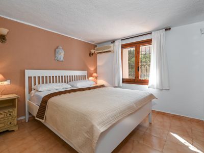 Villa tradicional en venta con piscina privada en Jávea