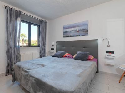 Villa en venta en Javea Granadella con piscina y jardin