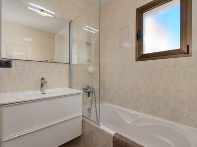 Villa en venta en Javea Granadella con piscina y jardin