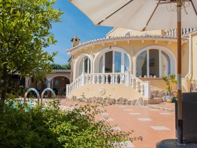 Villa en perfecto estado en venta en Jávea