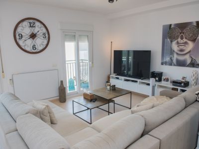 Apartamento totalmente reformado en el pueblo de Javea