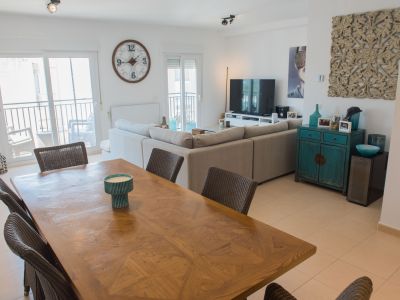 Apartamento totalmente reformado en el pueblo de Javea