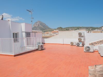 Apartamento totalmente reformado en el pueblo de Javea