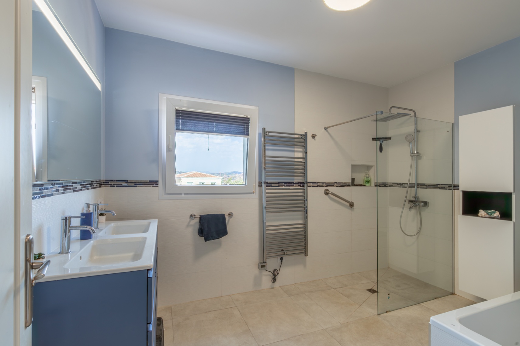 Cuarto de baño con ducha Cuarto de baño con ducha