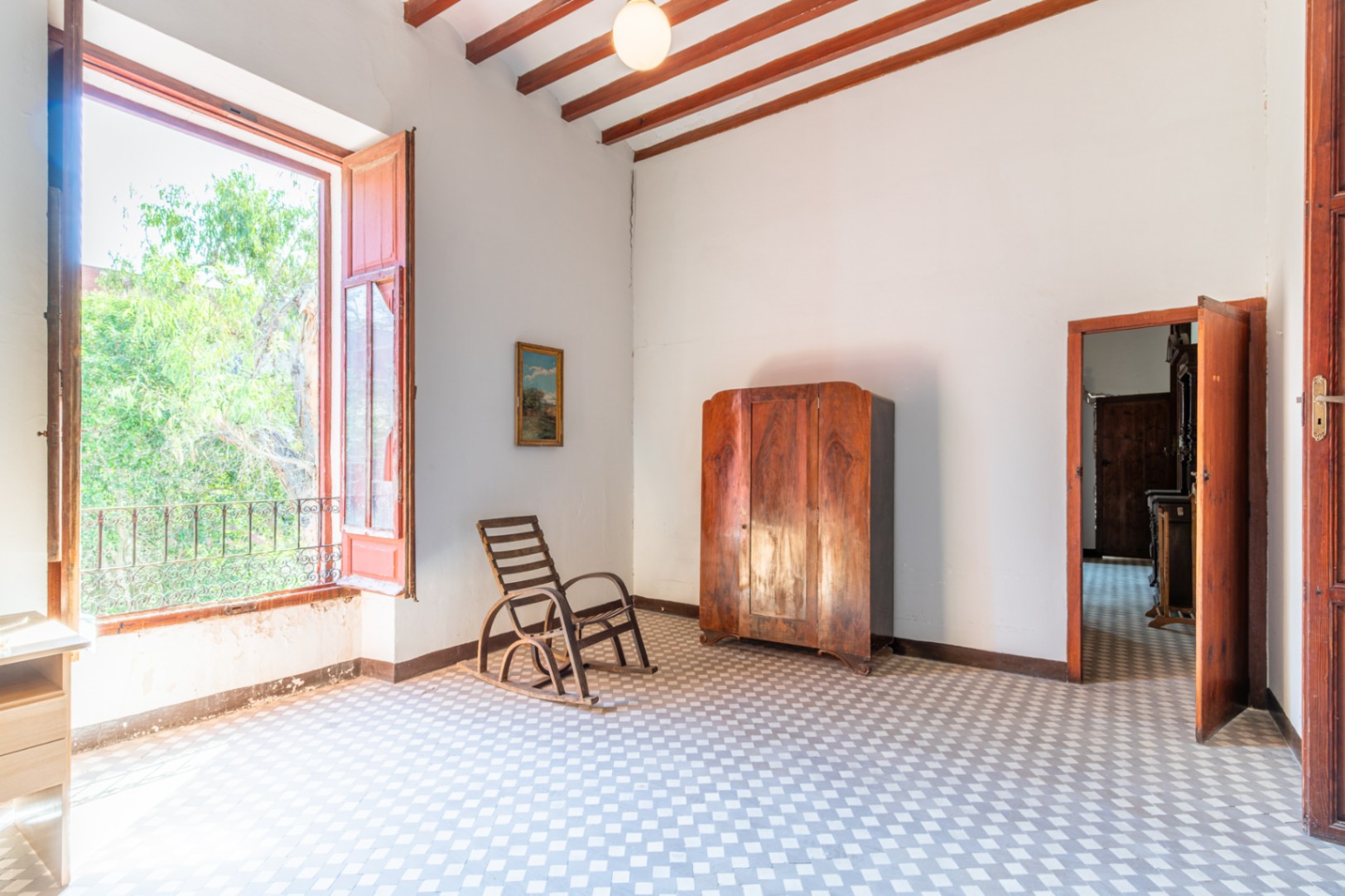 Habitación con balcón