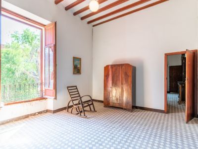 Habitación con balcón