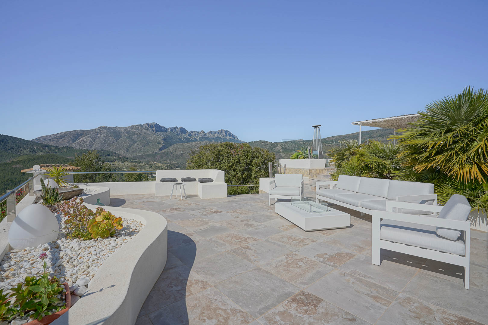 Terraza con vistas a la montaña
