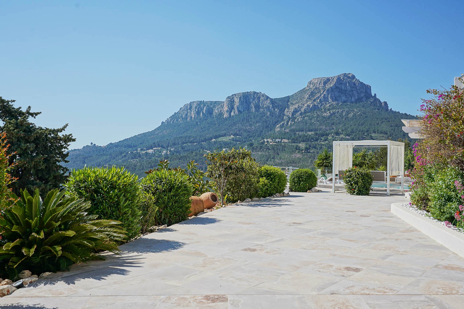 Terraza con vistas a la montaña