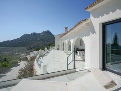 Terraza con vistas a la montaña