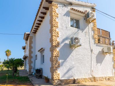 Fachada exterior de la vivienda