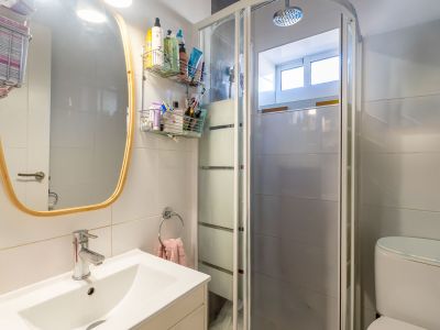 Baño con ducha