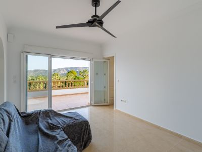Salón con terraza y vistas