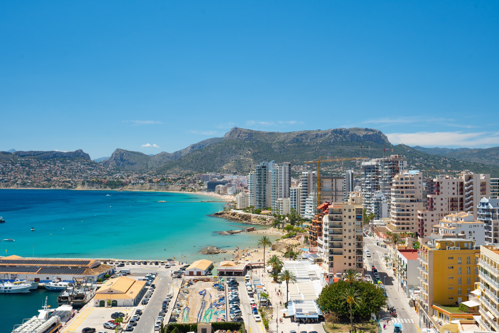 Apartamento moderno de 3 dormitorios en venta en Calpe